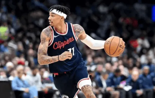 在线下注-船记：米勒和桑德斯今晚发挥巨大作用，展现出了惊人的进步