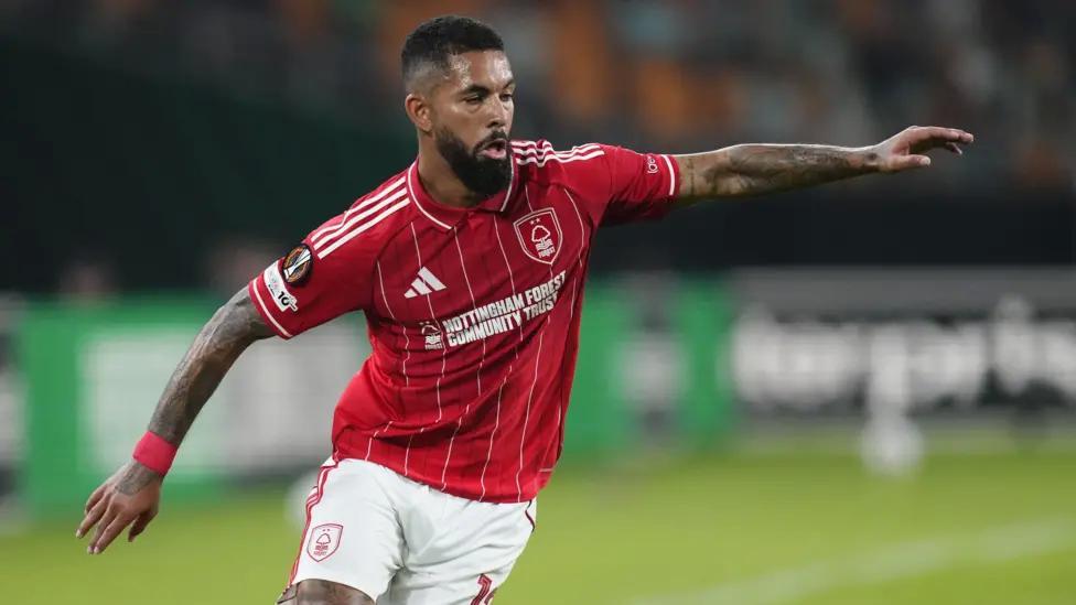 百家乐官方网站-记者：切尔西也对道格拉斯-路易斯感兴趣，但球员更想回维拉