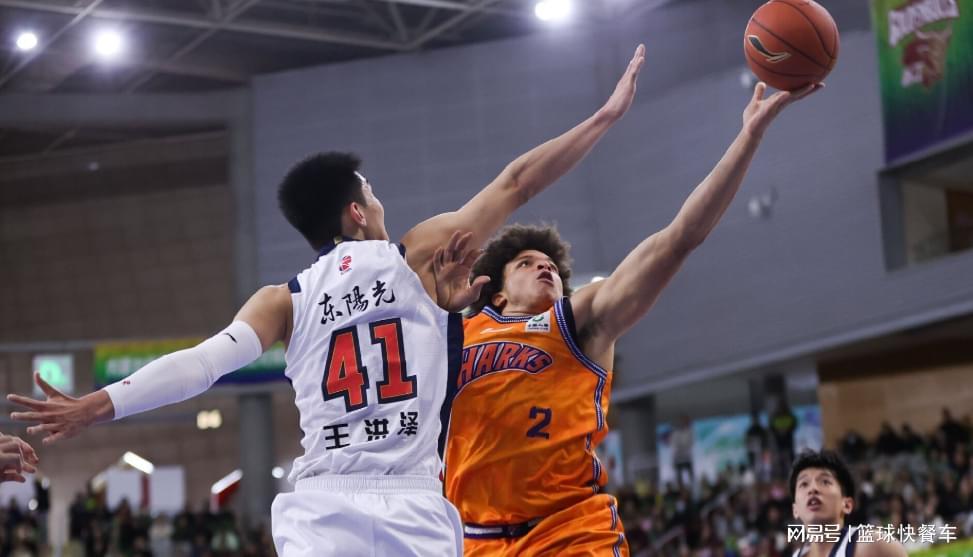 百家乐官网-广东遭上海三杀后再遭打击？杜锋的话让人绝望：提前退出争冠了？